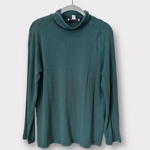 Amour Vert Women's Lily Turtleneck S Top Green Soft Modal Boxy Stretch Revolve